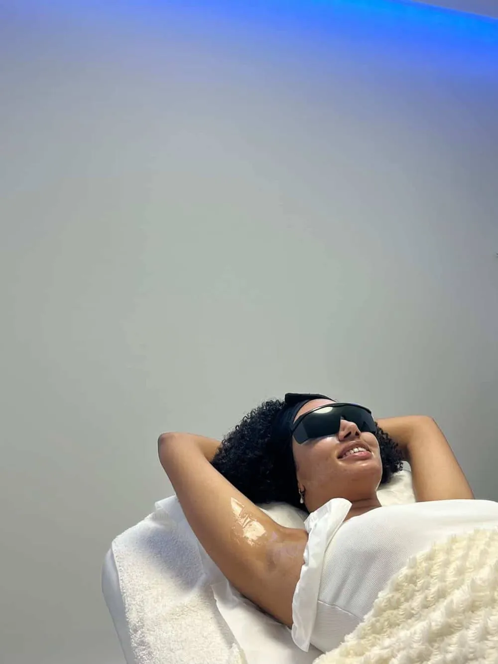 Séance d'épilation laser au cabinet Aesthederme à Quincy-sous-Sénart
